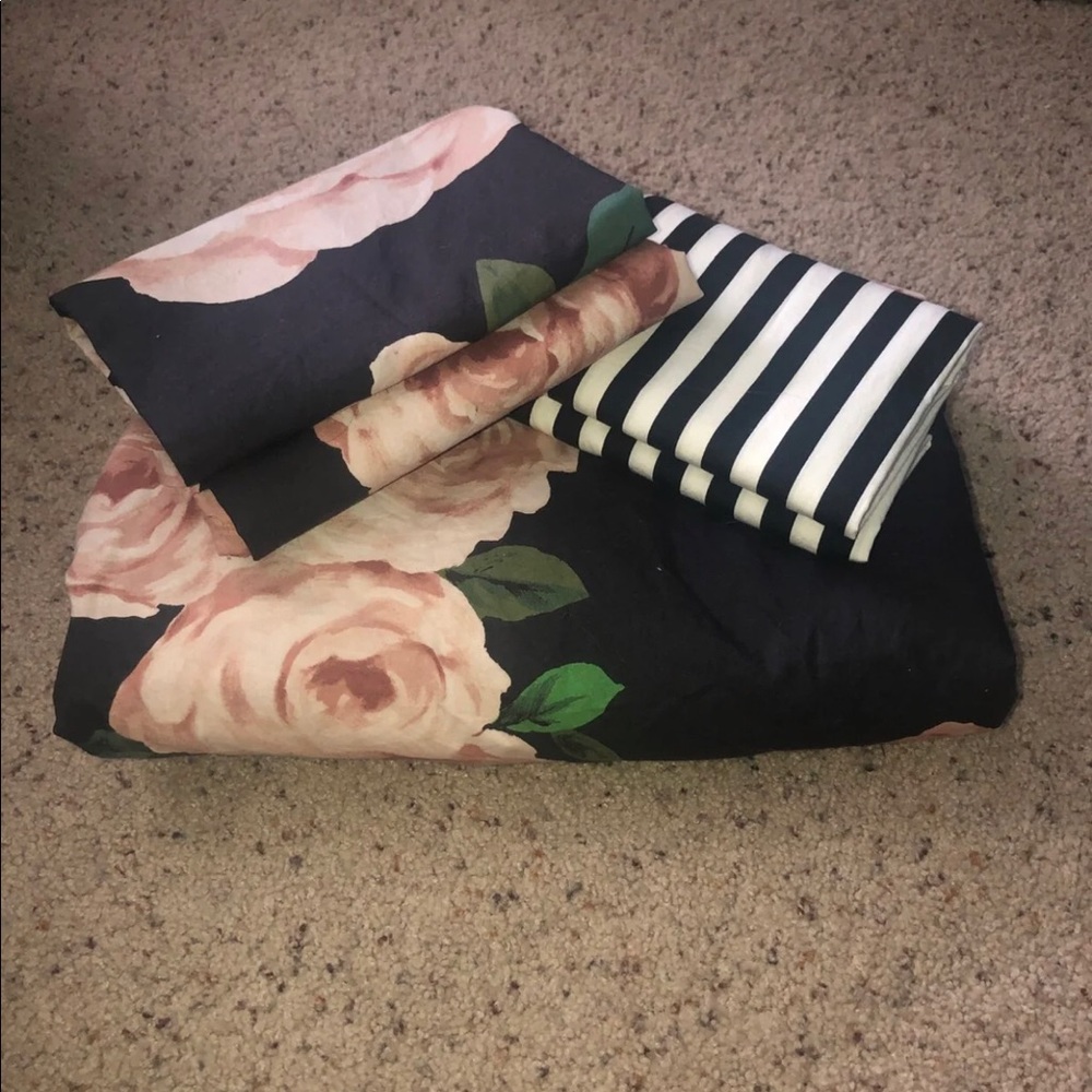 pottery barn teen duvet cover and shams